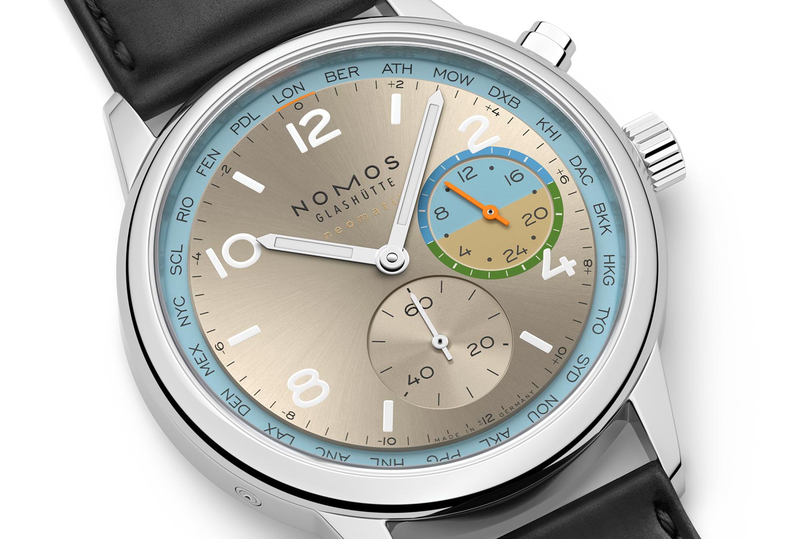 Du hành khắp thế giới cùng Nomos Glashütte: Ra mắt 2 phiên bản giới hạn Club Sport neomatik Worldtimer. 7 Du hành khắp thế giới cùng Nomos Glashütte: Ra mắt 2 phiên bản giới hạn Club Sport neomatik Worldtimer.