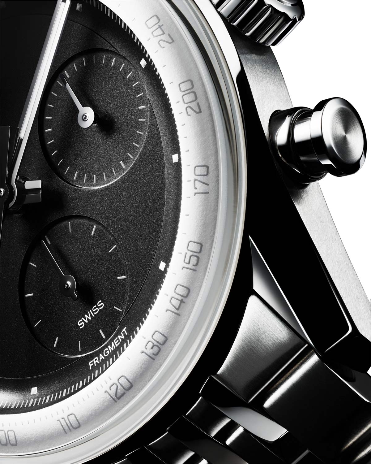 Đồng hồ TAG Heuer Carrera Chronograph x Fragment Phiên bản giới hạn 4 Đồng hồ TAG Heuer Carrera Chronograph x Fragment Phiên bản giới hạn