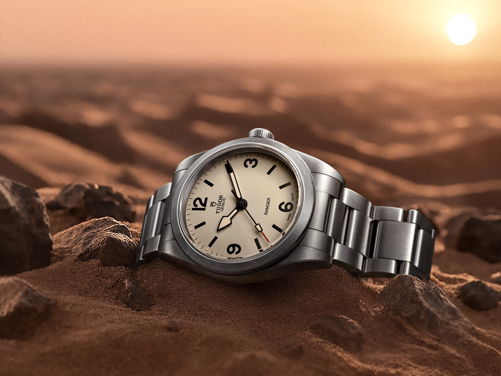 Tudor Ranger Dune trắng 36 mm