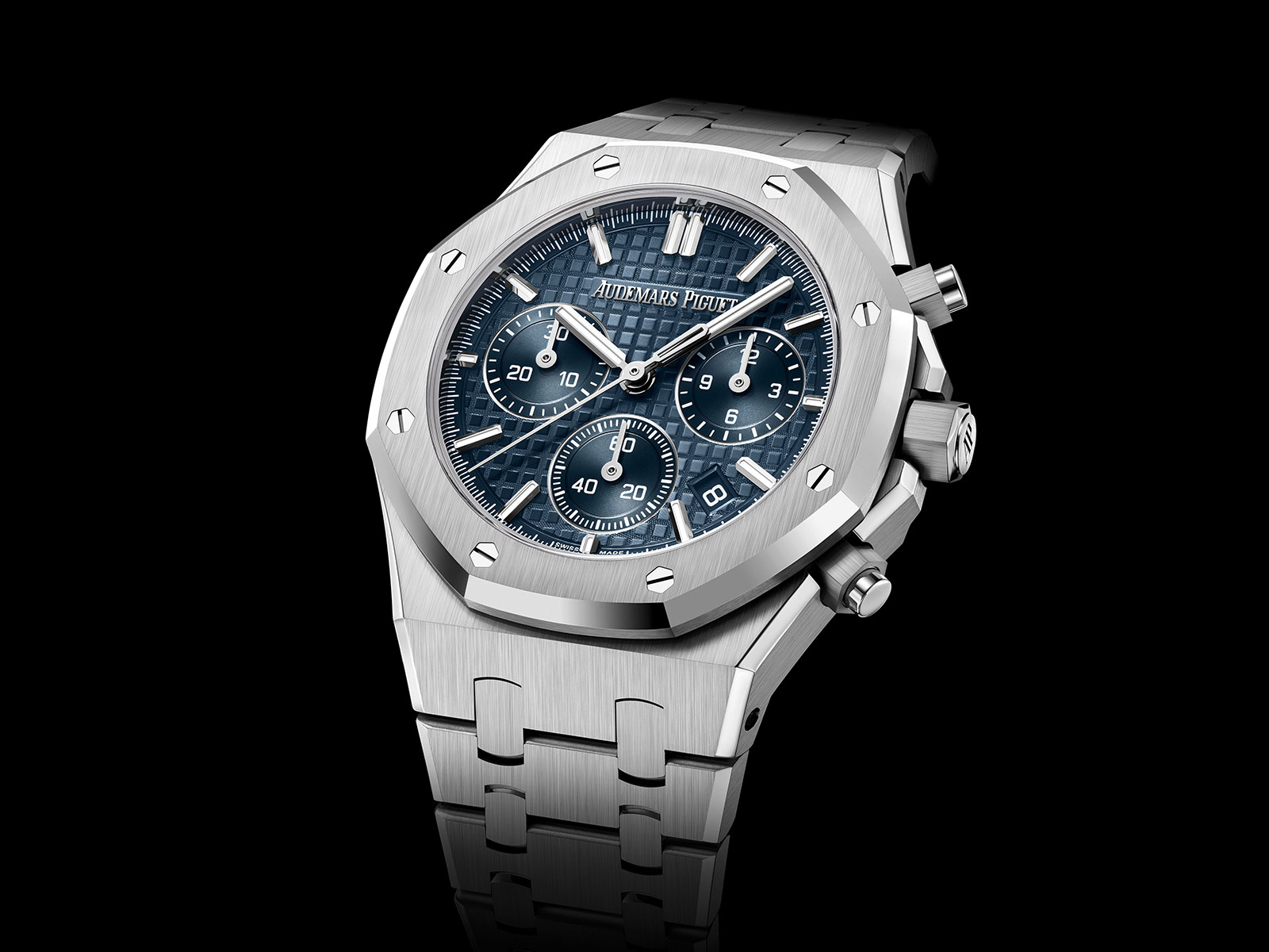 Audemars Piguet nâng cấp Royal Oak Chronograph 38 mm, trang bị Calibre 6401