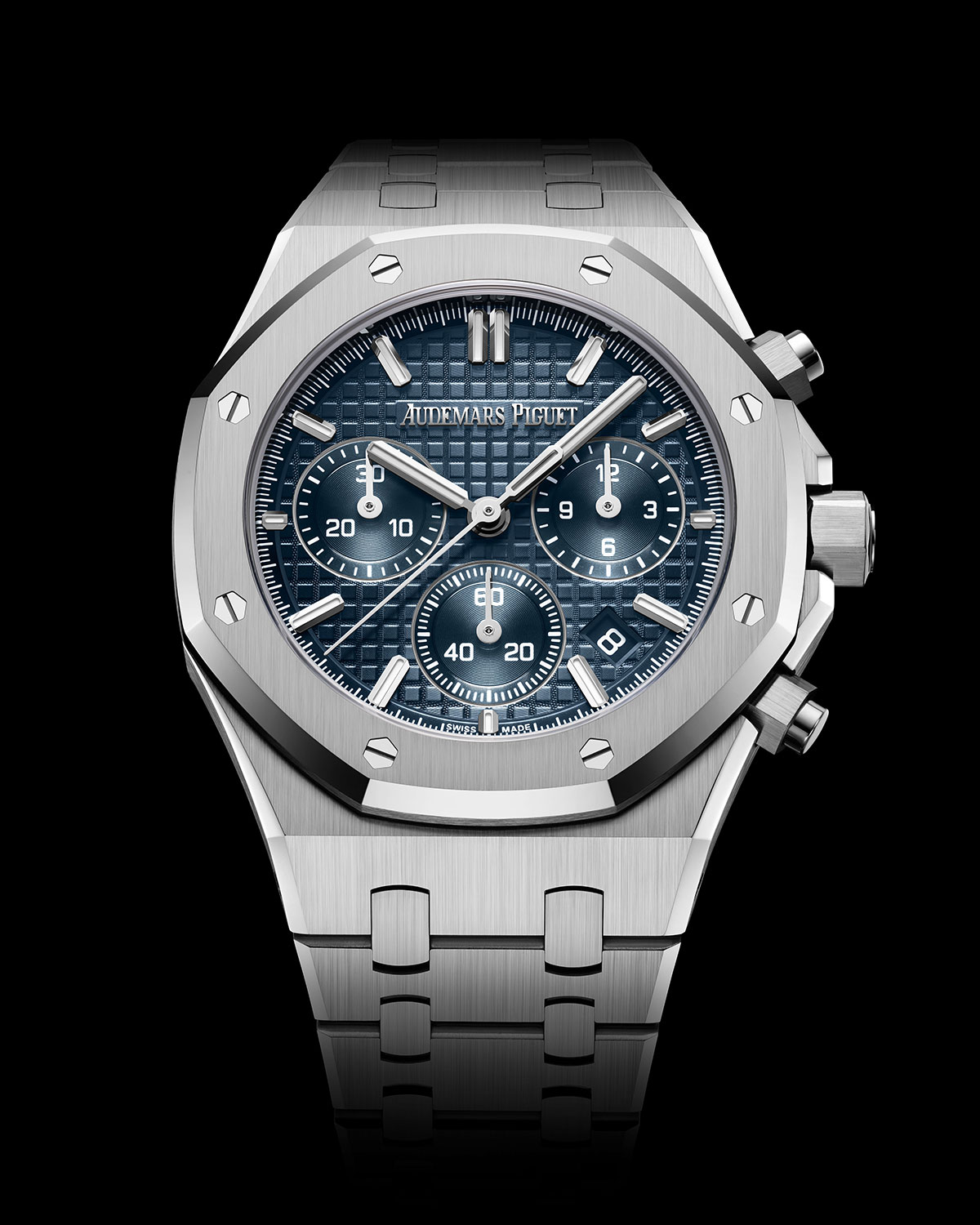 Audemars Piguet nâng cấp Royal Oak Chronograph 38 mm, trang bị Calibre 6401