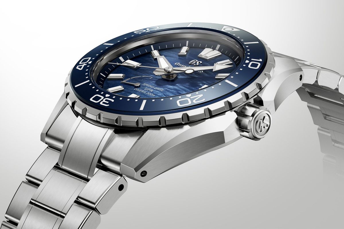 Đồng hồ Grand Seiko Spring Drive U.F.A. Ushio 300 Diver SLGB023 và SLGB025 5 Đồng hồ Grand Seiko Spring Drive U.F.A. Ushio 300 Diver SLGB023 và SLGB025