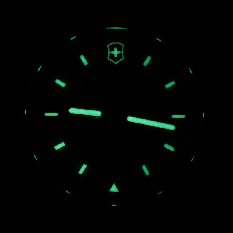 Trên tay đồng hồ Victorinox Concept One – Automatic hoặc Solar Quartz