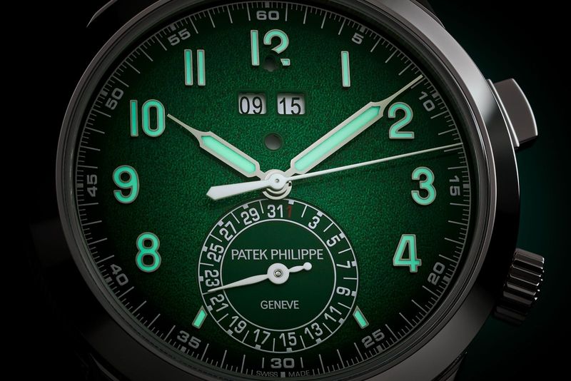 Patek Philippe Calatrava Alarm Ref. 5322G với chức năng báo thức 24 giờ sử dụng gong truyền thống 4 Patek Philippe Calatrava Alarm Ref. 5322G với chức năng báo thức 24 giờ sử dụng gong truyền thống