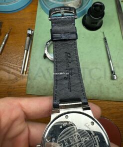 Dây đồng hồ Ferragamo da cá sấu