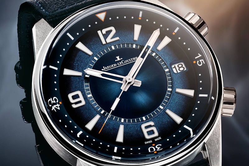 Jaeger-LeCoultre giới thiệu mẫu Polaris Date nhỏ gọn hơn với kích thước 40 mm