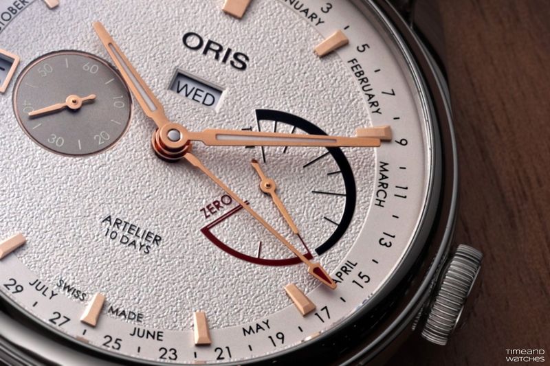 Oris Artelier Calibre 113: Bộ máy trữ cót 10 ngày cùng lịch doanh nhân 9 Oris Artelier Calibre 113: Bộ máy trữ cót 10 ngày cùng lịch doanh nhân