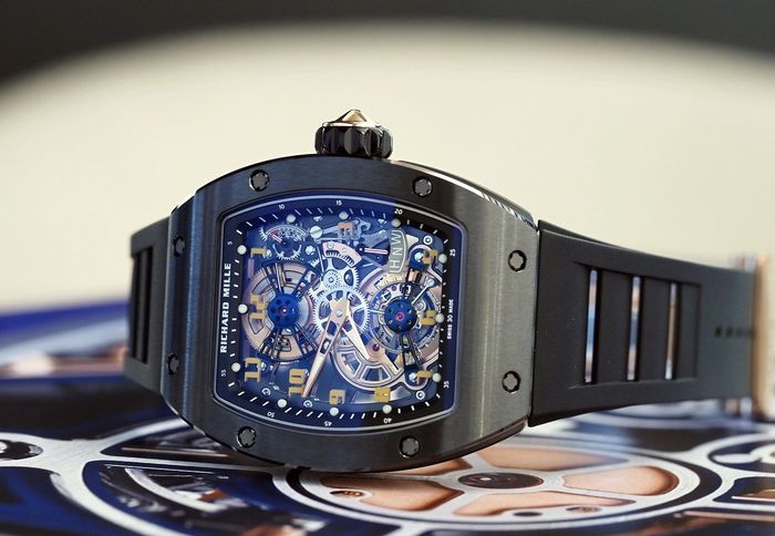 Trên tay Richard Mille RM 17-02 Manual Winding Tourbillon