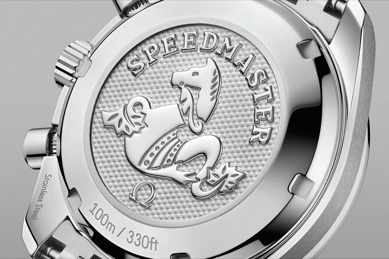 Omega Speedmaster 38 mm tiệm cận DNA kinh điển của Moonwatch