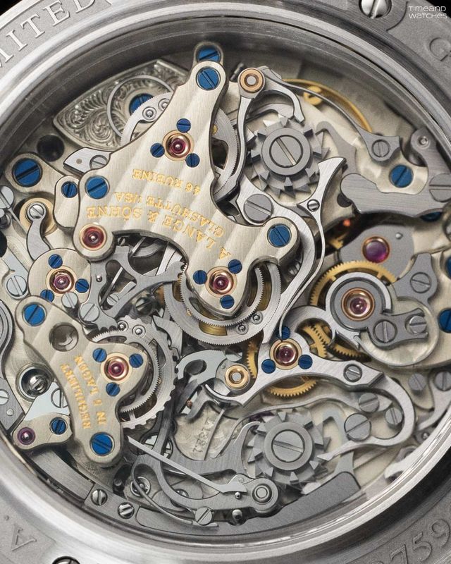 A. Lange & Söhne Triple Split trở lại với phiên bản vỏ bạch kim 13 A. Lange & Söhne Triple Split trở lại với phiên bản vỏ bạch kim
