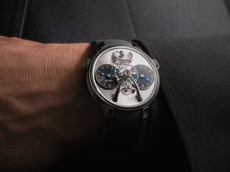 MB&F LM1 EVO: Bước tiến mới từ mẫu Legacy Machine nguyên bản
