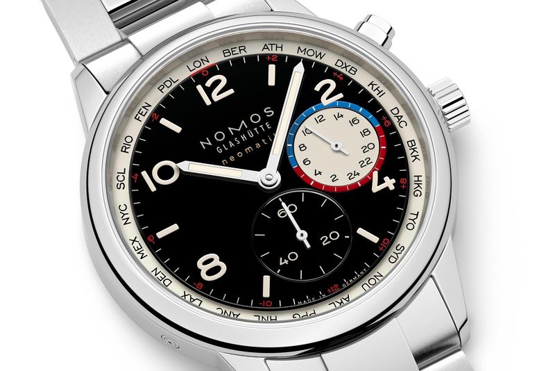 Nomos Glashütte ra mắt Club Sport neomatik Worldtimer dark – Đồng hồ Worldtimer phủ dạ quang toàn diện