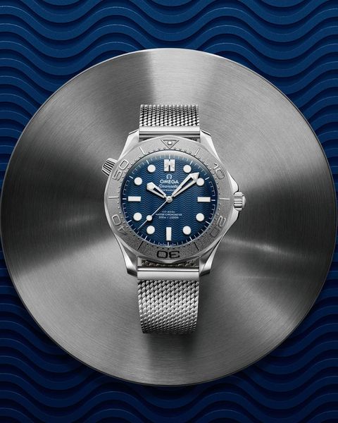 Omega Seamaster Diver 300M 42 mm James Bond edition ref. 210.30.42.20.03.004 002 result