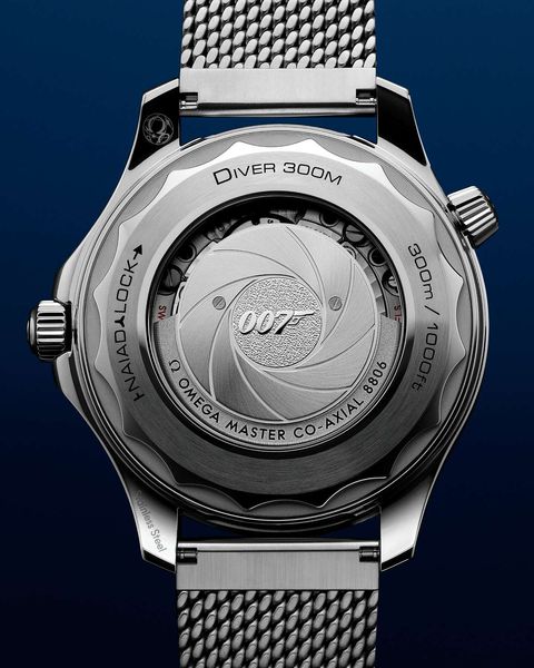 Omega đưa James Bond và Spectre cùng xuất hiện trong bộ sưu tập Seamaster Diver 300M mới